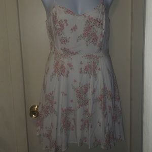 Old Navy White Floral Dress